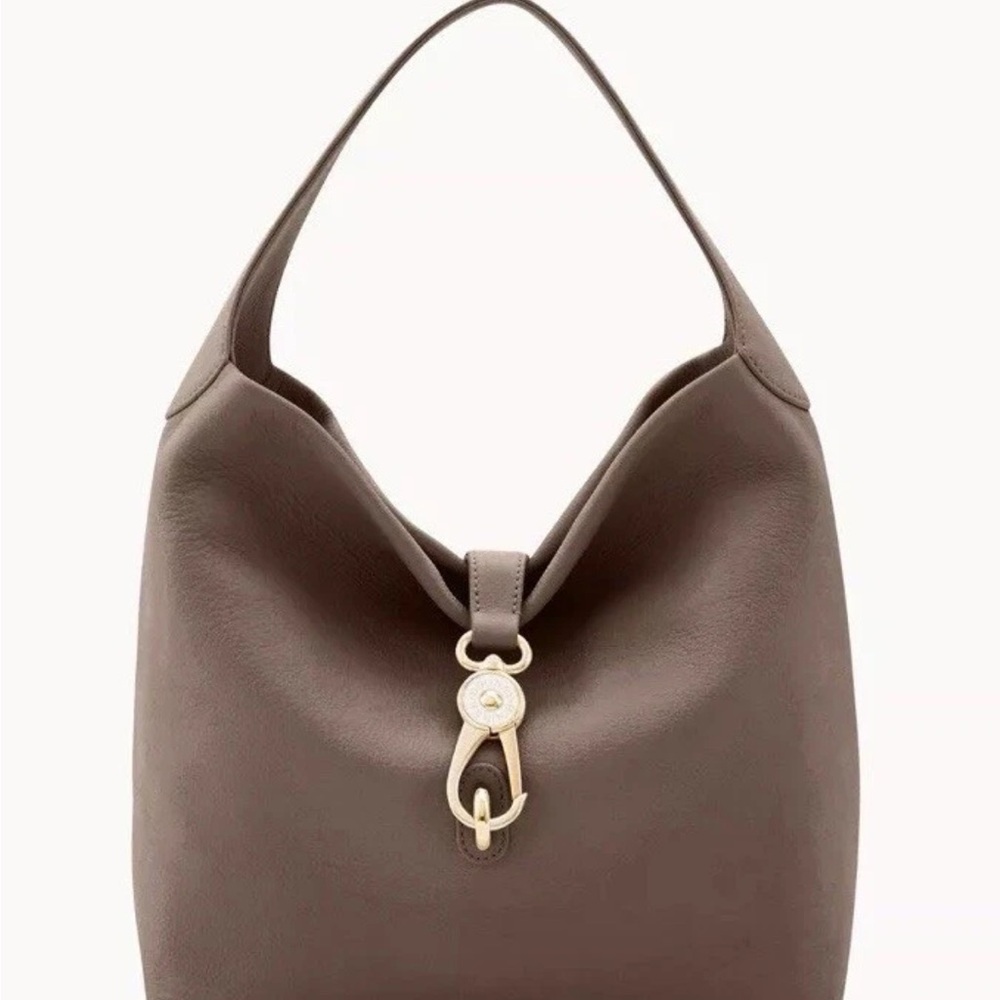 Dooney & Bourke pebble grain logo sac in beige